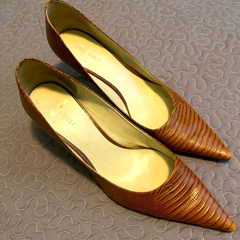 Leather Pumps
